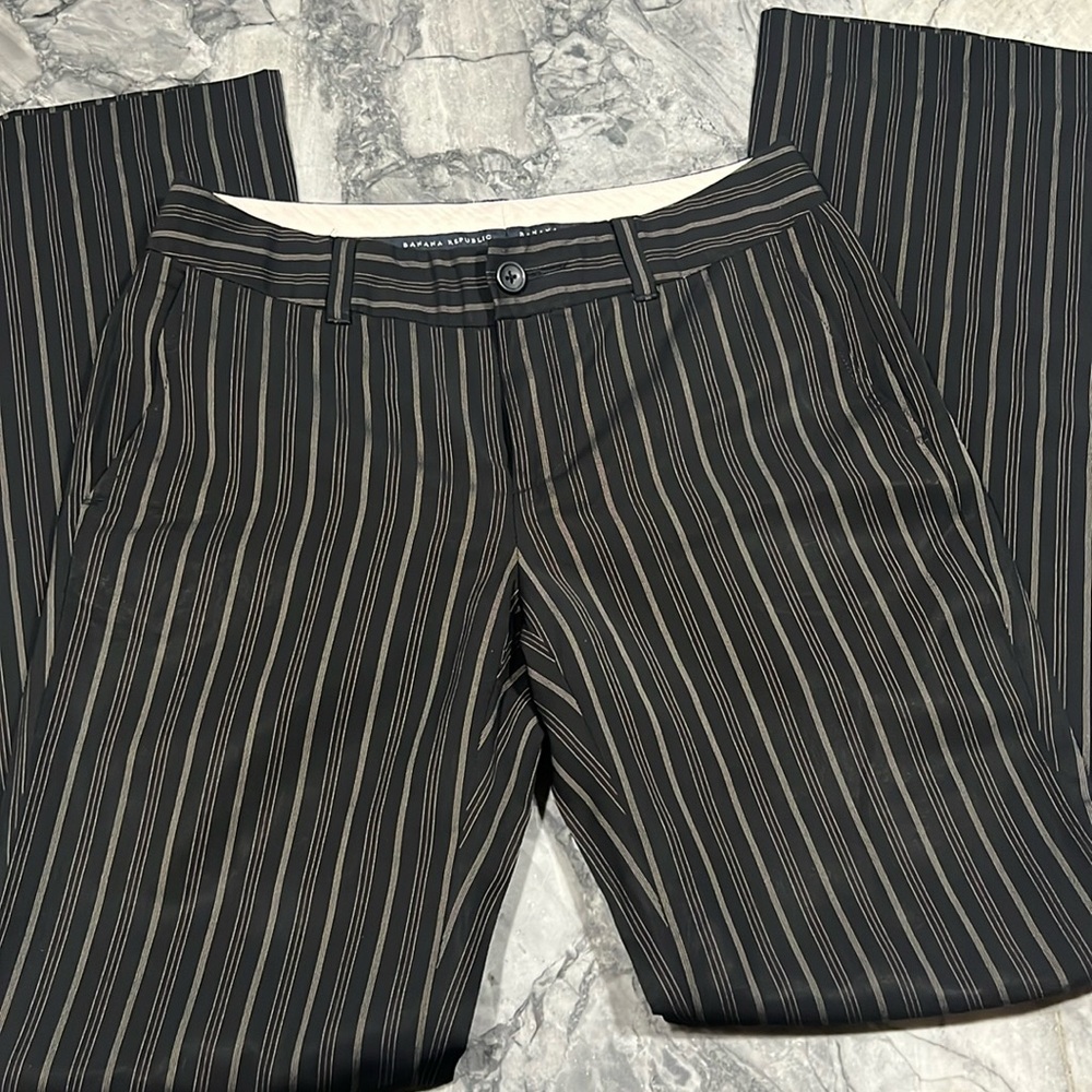 Banana Republic Wide Leg Trousers - pink pin striped Size 0